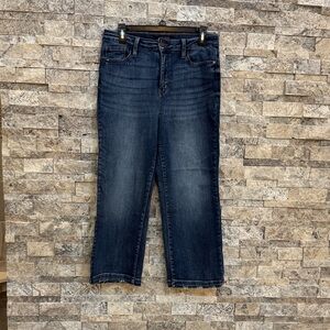 Judy Blue Dark Wash Straight/Crop Leg Jeans